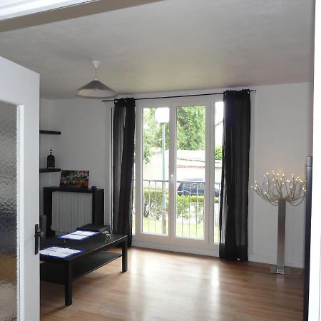 Agreable Appartement A Champigny Sur Marne ช็องปิญญี-โซร์-มาร์น ภายนอก รูปภาพ